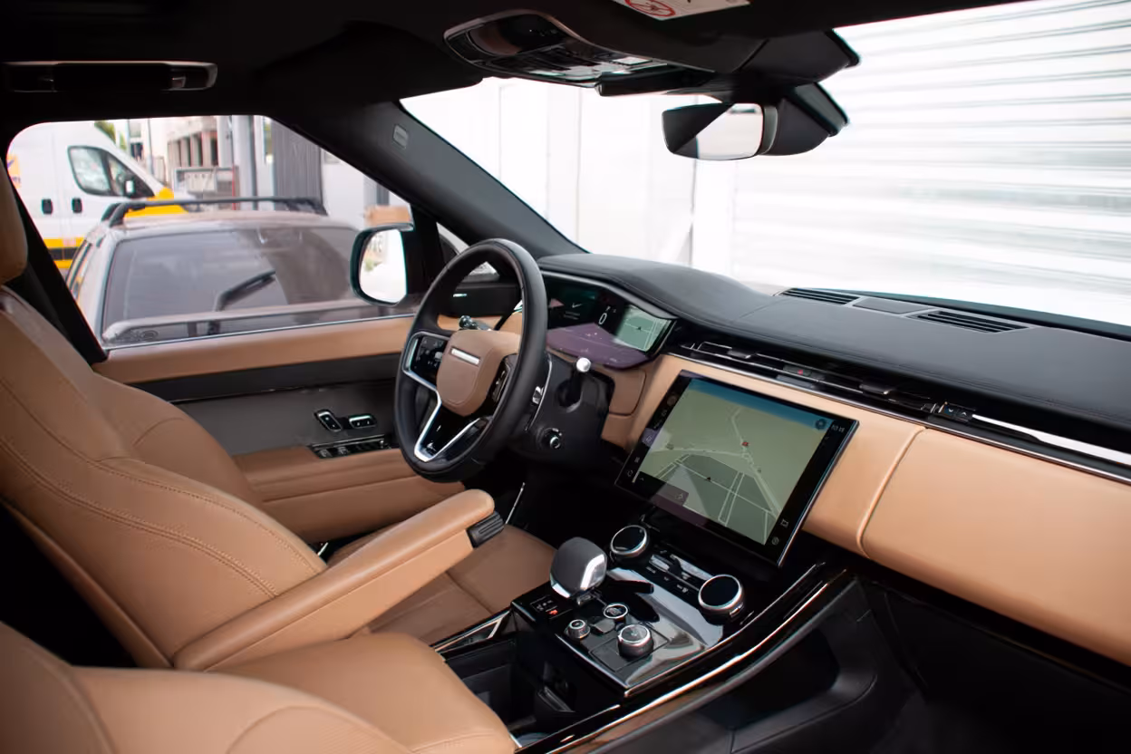 Range Rover Sport Interior Side View