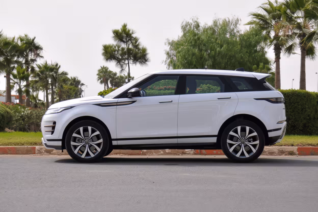Range Rover Evoque Side